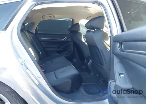 2021 Honda Accord Lx z USA, uszkodzony, nr VIN 1HGCV1F15MA072852